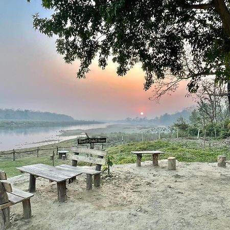 Bamby Chilling House - Feel The Nature Sauraha Zewnętrze zdjęcie